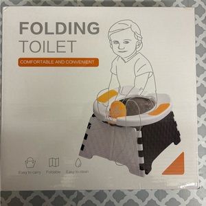 Portable toilet for kids